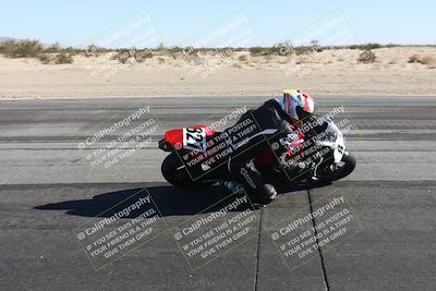 media/Dec-01-2025-Moto Forza (Mon) [[2daa91e15f]]/1-Advanced Group/Session 4 (Turn 10 Inside)/